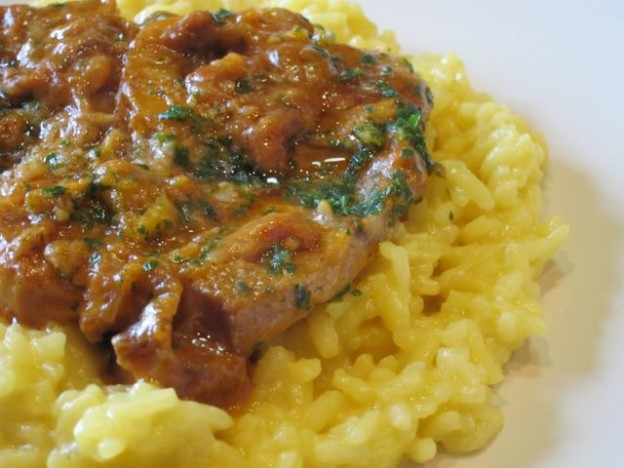 Risotto all amilanese con ossobuchi